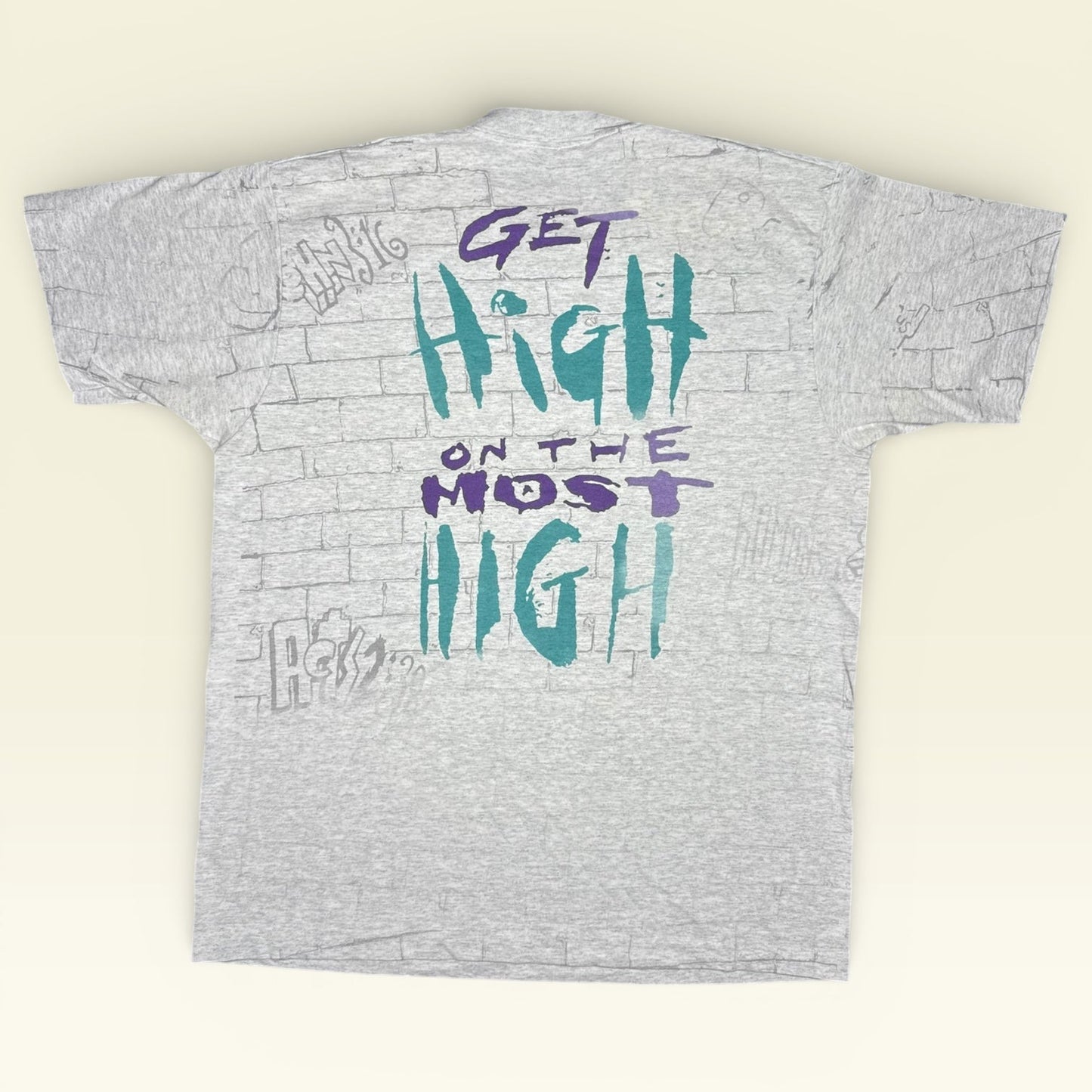 Vintage Carman R U Addicted 2 Jesus T-Shirt XL Graffiti Brick Wall 90s Streetwear